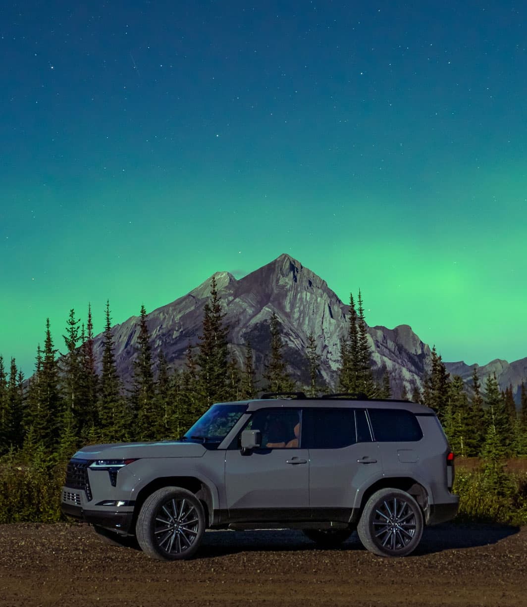 Chasing the Northern Lights - Image 1